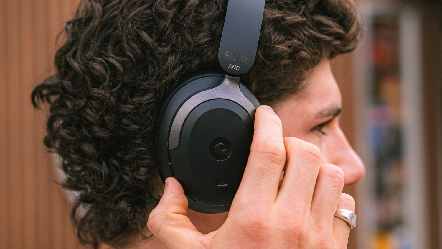 ¿Qué es la cancelación de ruido ANC y por qué marca la diferencia?