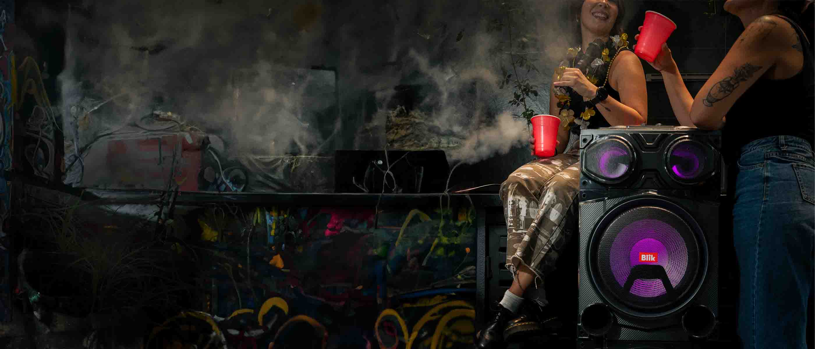 Blik vibra fiestera parlantes de fiesta karaoke