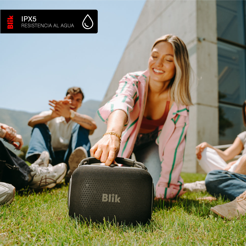 Parlante Bluetooth Portátil Blik Hypebox 100W IPX5 10 Hrs
