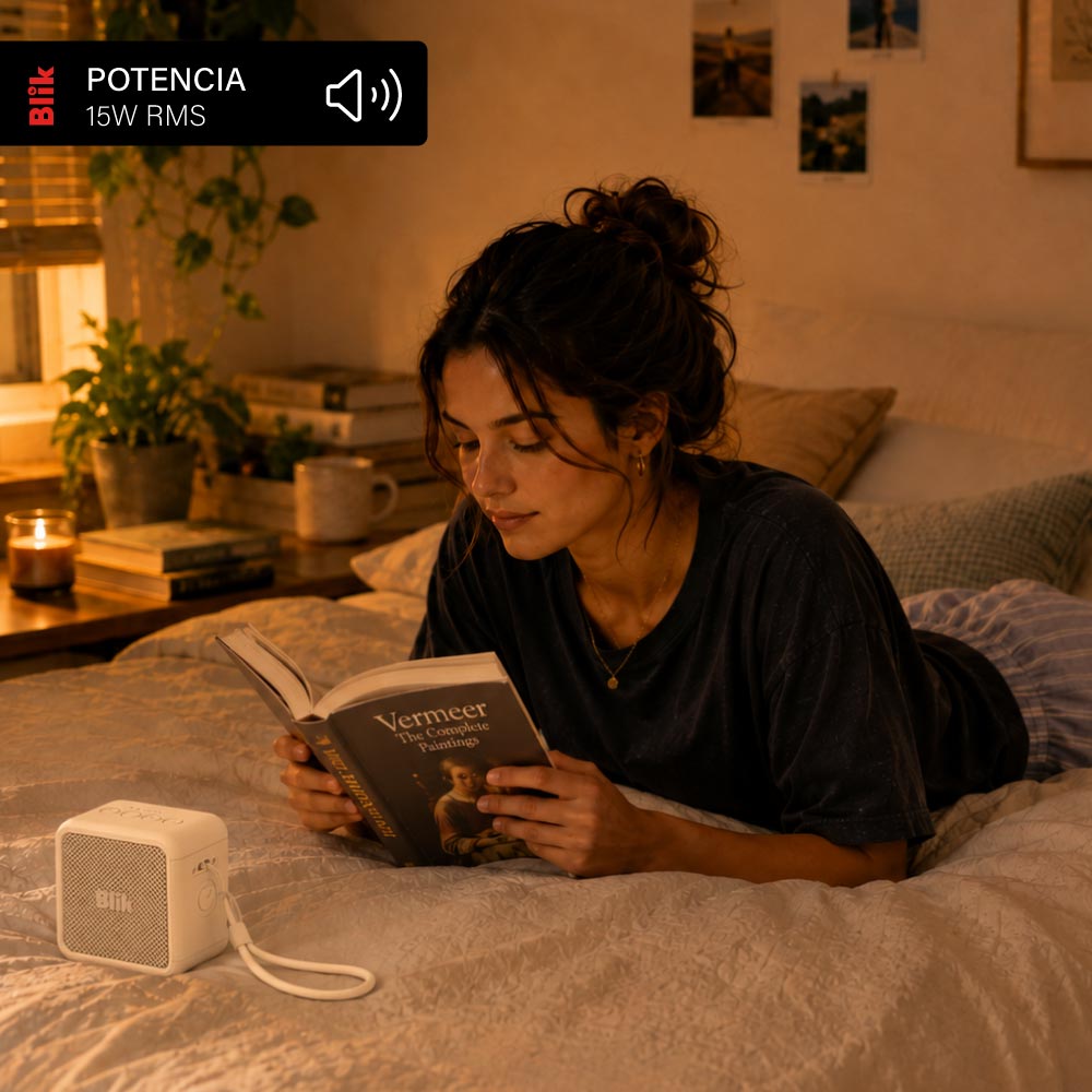 Parlante Bluetooth Blik BassGo 15W IPX6 19H TWS Crema