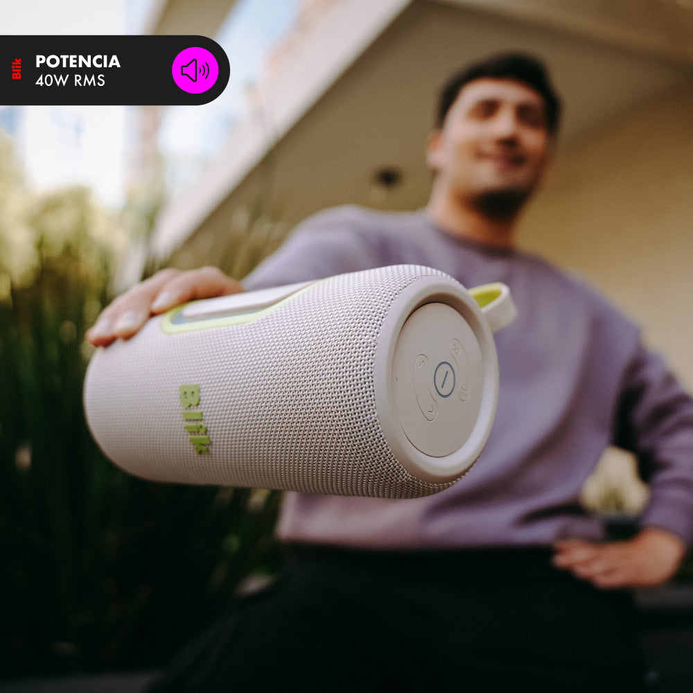 Parlante Bluetooth Portátil Blik Hypebass40 40W IPX5 8 Hrs Crema