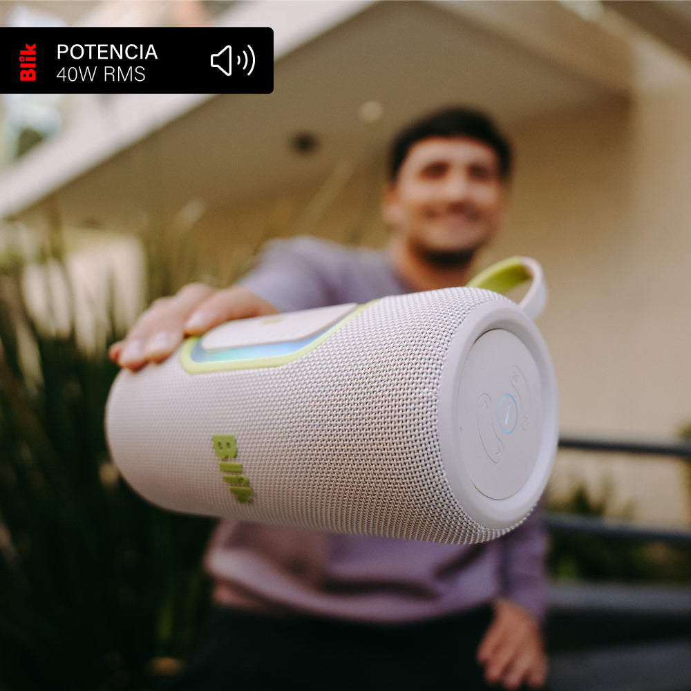 Parlante Bluetooth Portátil Blik Hypebass40 40W IPX5 8 Hrs Crema