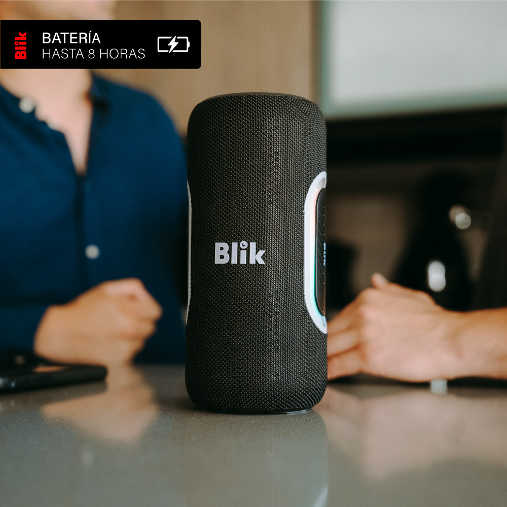 Parlante Bluetooth Portátil Blik Hypebass40 40W IPX5 8 Hrs Crema