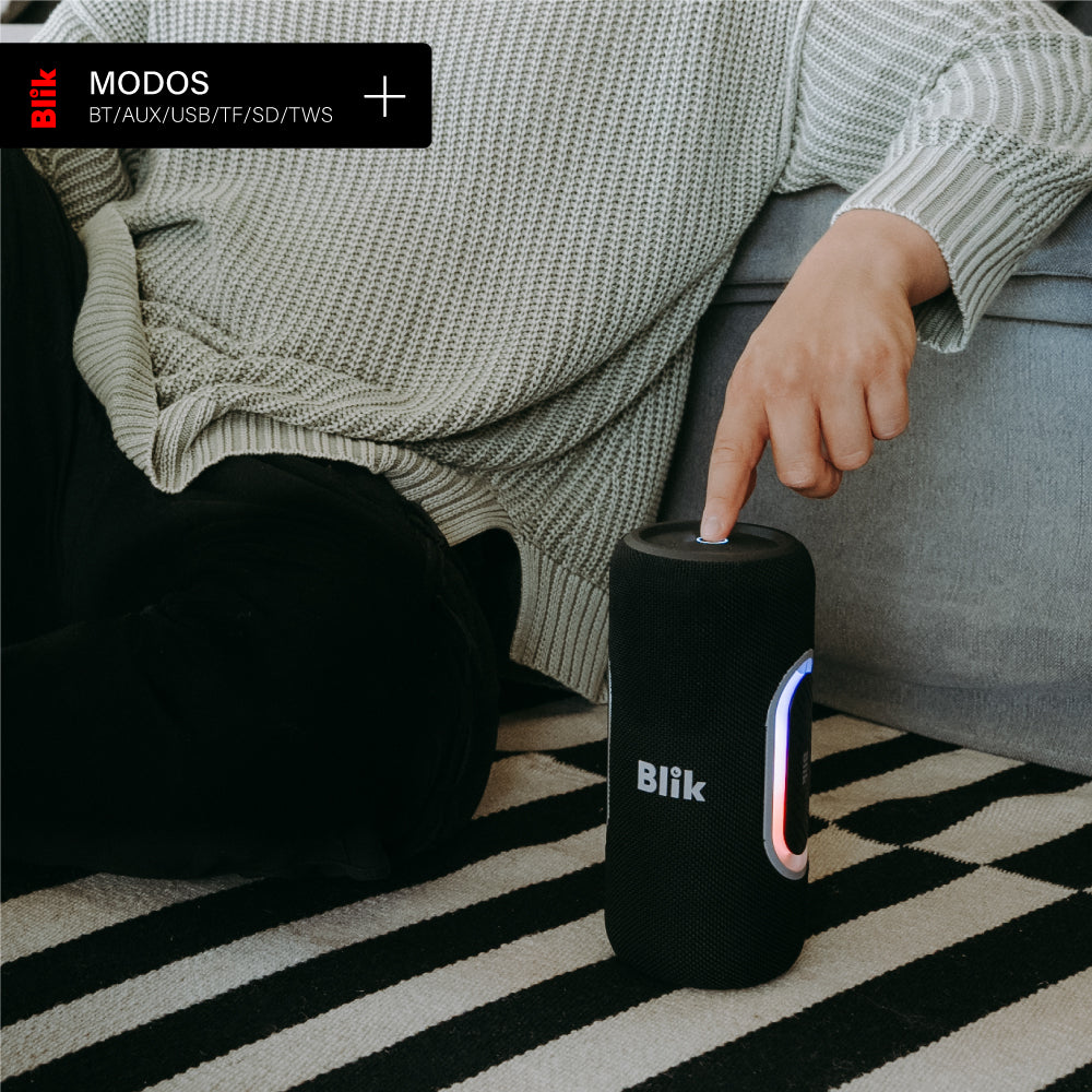 Parlante Bluetooth Portátil Blik Hypebass40 40W IPX5 8 Hrs Crema